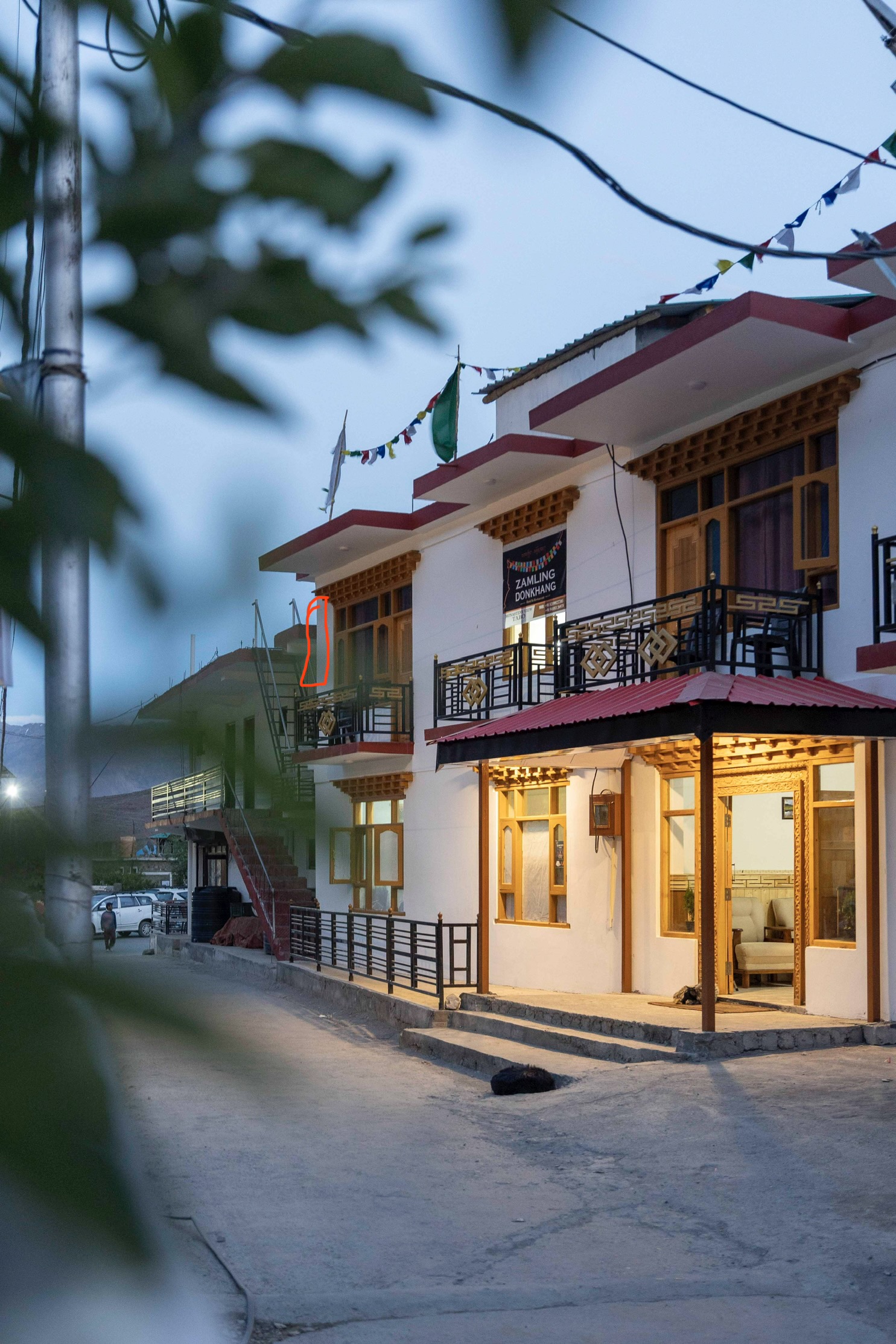 Hotel Zamling Donkhang exterior in Tabo